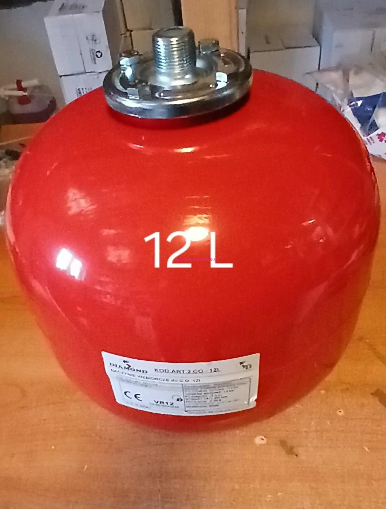 Expanzní nádoba 12L CO – pro topení | Diamond